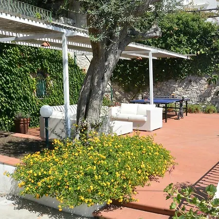 Villa La Josie Con Dependance